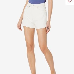 Levi’s high loose shorts in white